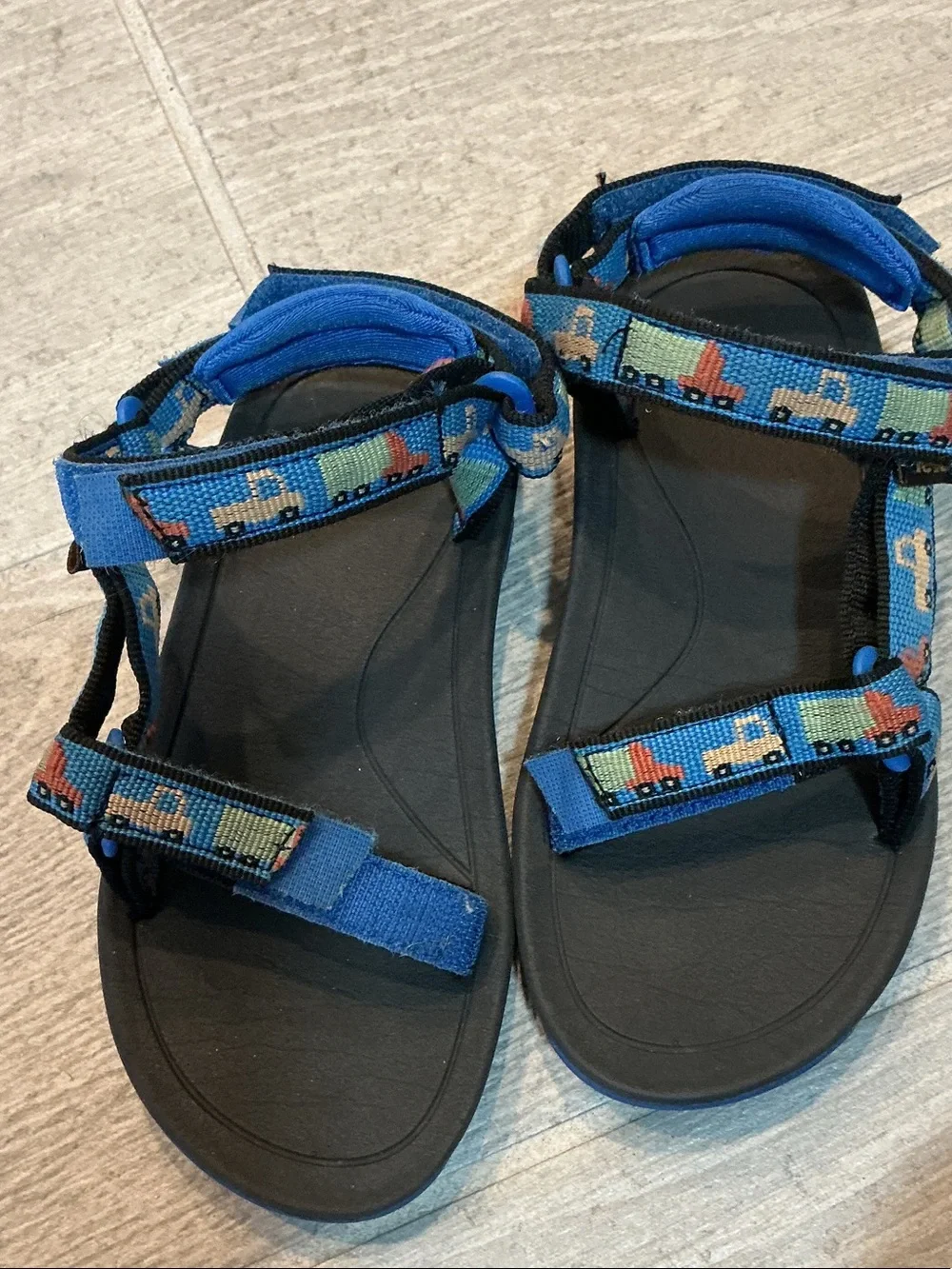 Teva Toddler Boys Kids Blue Strap Sandals with Truck Pattern Sz 10 EU 27